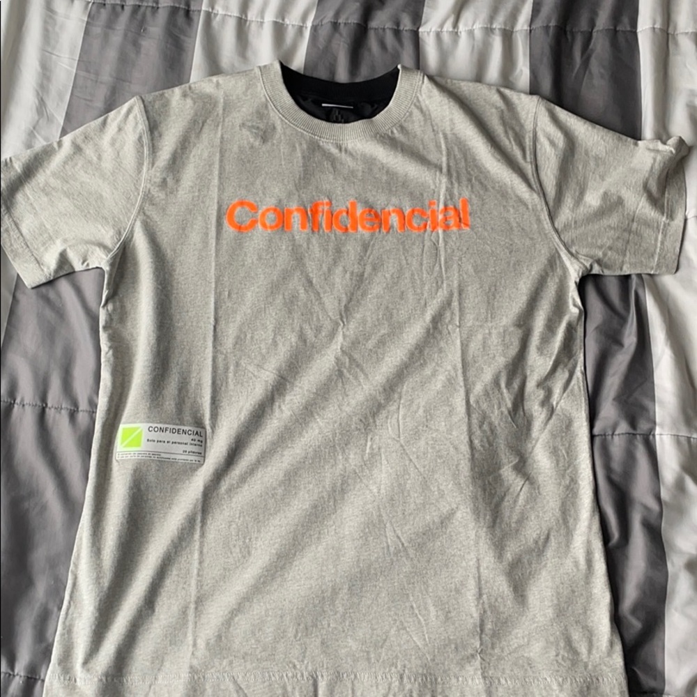 Marcelo Burlon County of Milan “Confidential” Tee